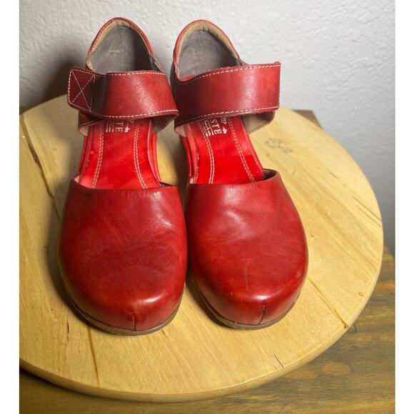 Spring Step womens L'artiste Red Glossy Leather Mary Jane size 40/  9- 9.5 - Picture 9 of 9